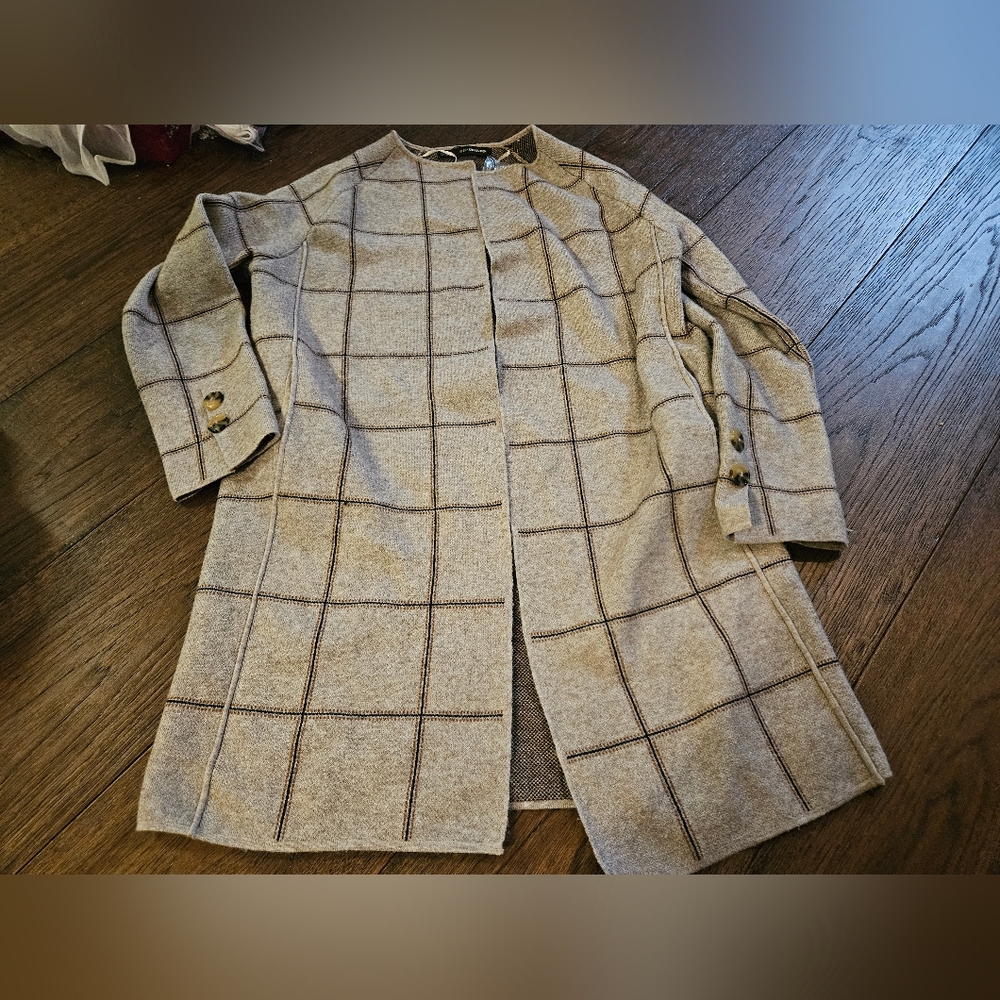 Sfera XS Plaid Cardigan Sweater New With Tags.  Item is new with tags.